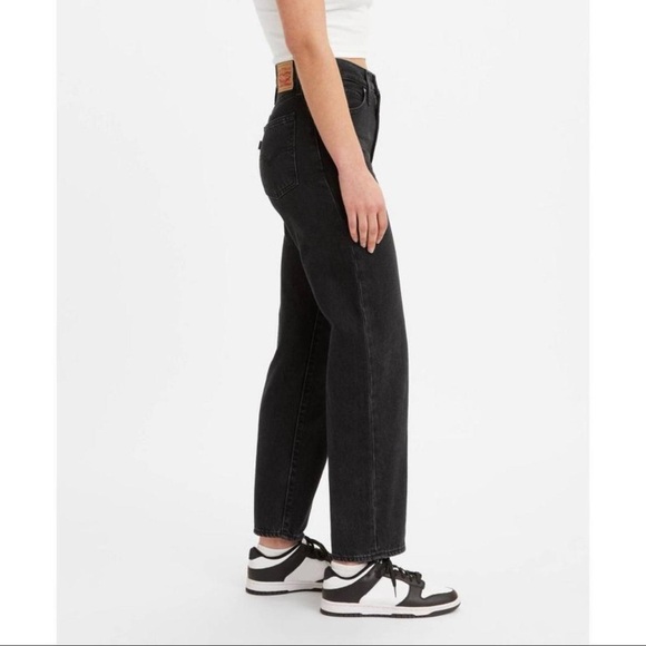 Levi’s Mid-Rise ‘94 Baggy Straight Jeans - Picture 6 of 6